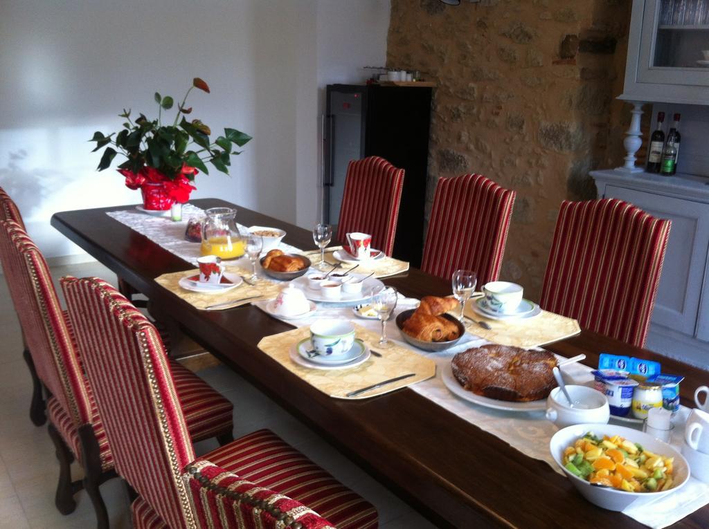 Bed and Breakfast La Petite Ecole Marciac Exterior foto